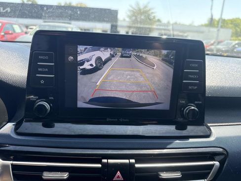 Used 2023 Kia Seltos S FWD image 21