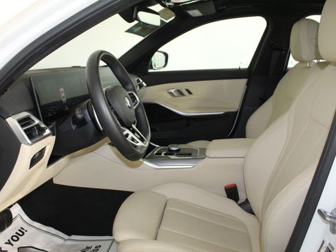 Used 2025 BMW 330i xDrive Sedan image 27