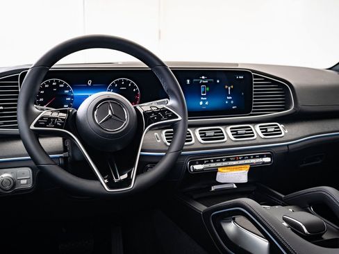 New 2026 Mercedes-Benz GLE 350 4MATIC image 4