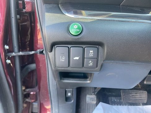 Used 2016 Honda CR-V Touring image 14