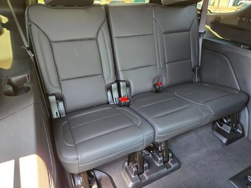 Used 2026 GMC Yukon Denali w/ Sun & Power Step Package AWD/4WD image 20