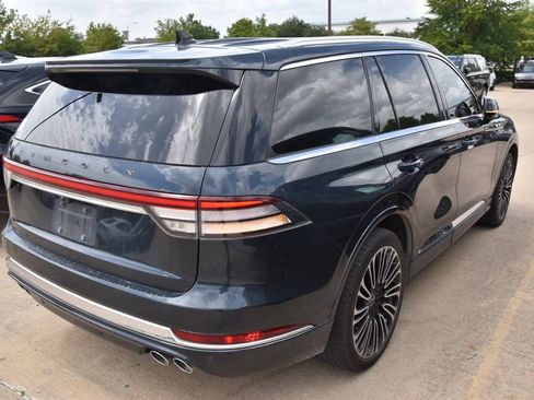 Used 2023 Lincoln Aviator Black Label AWD/4WD image 5