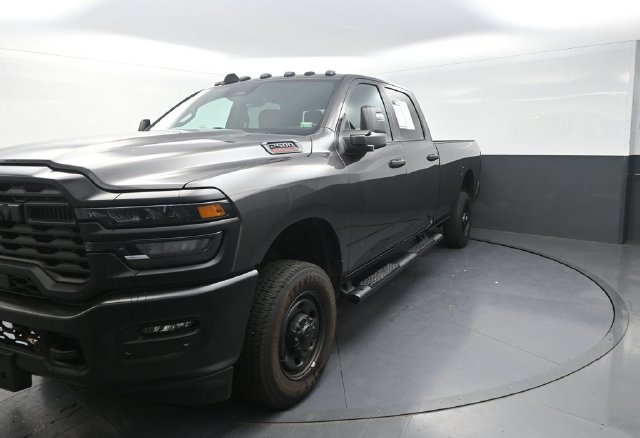 Used 2026 RAM 2500 Tradesman AWD/4WD image 6
