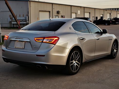Used 2014 Maserati Ghibli image 6