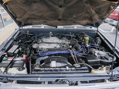 Used 1993 Toyota 4Runner SR5 AWD/4WD image 25