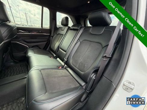 Used 2022 Jeep Grand Cherokee Trailhawk image 8