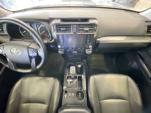 Used 2023 Toyota 4Runner TRD Off-Road Premium w/ Moonroof Package AWD/4WD image 22