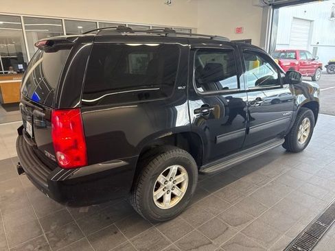 Used 2013 GMC Yukon SLT AWD/4WD image 3