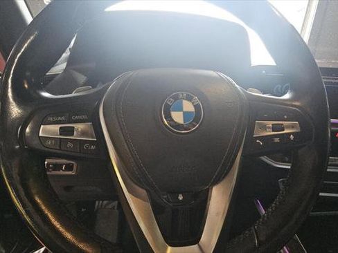 Used 2019 BMW X5 xDrive40i w/ Luxury Seating Package AWD/4WD image 18