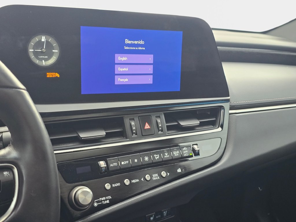 Certified 2024 Lexus ES 300h w/ Premium Package FWD image 20