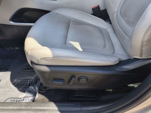 Certified 2024 Hyundai Tucson Limited FWD image 20