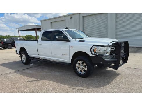 Used 2022 RAM 2500 Lone Star w/ Level A Equipment Group AWD/4WD image 2
