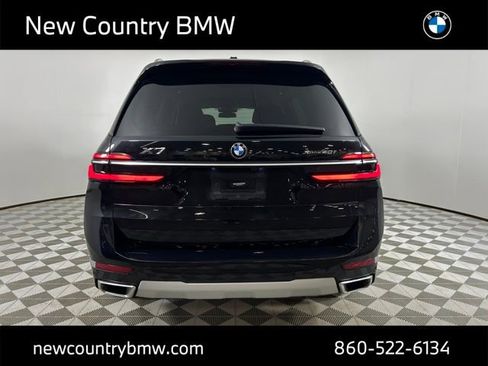 Used 2024 BMW X7 xDrive40i w/ Executive Package image 6