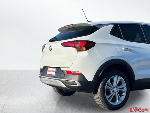 Used 2020 Buick Encore GX Preferred FWD image 11