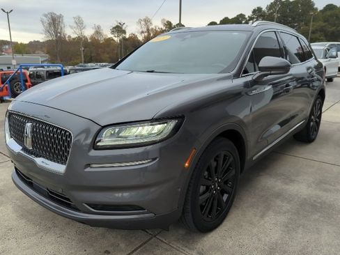 Used 2021 Lincoln Nautilus Reserve w/ Equipment Group 201A image 3