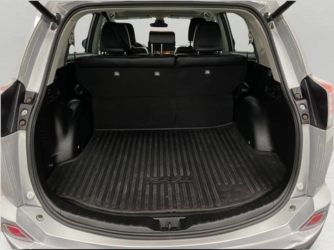 Used 2018 Toyota RAV4 Limited w/ All Weather Liner Package image 6