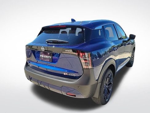 New 2025 Nissan Kicks SR w/ SR Premium Package image 5