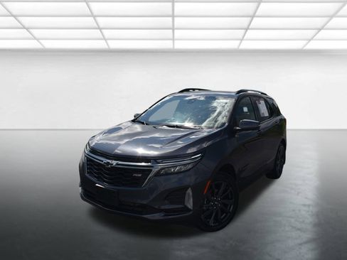 Used 2022 Chevrolet Equinox RS w/ Infotainment Package AWD/4WD image 6