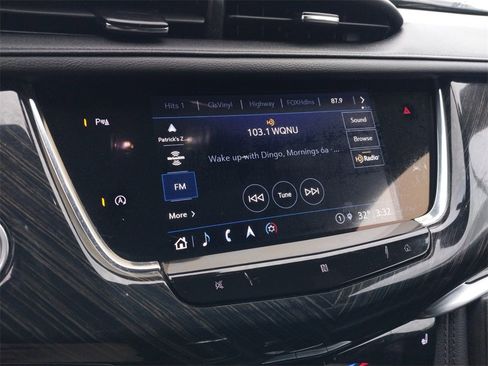 Used 2021 Cadillac XT6 Premium Luxury image 17