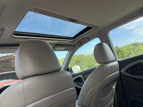 Used 2011 Toyota RAV4 Limited w/ Limited Extra Value Pkg image 24