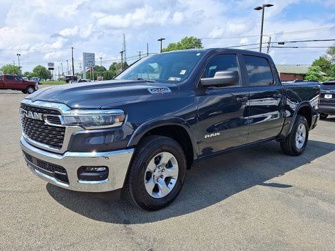 New 2025 RAM 1500 Big Horn AWD/4WD image 2