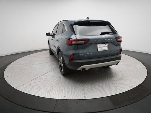 Used 2023 Ford Escape Platinum image 34