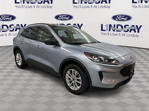 Certified 2022 Ford Escape SE w/ Convenience Package image 1