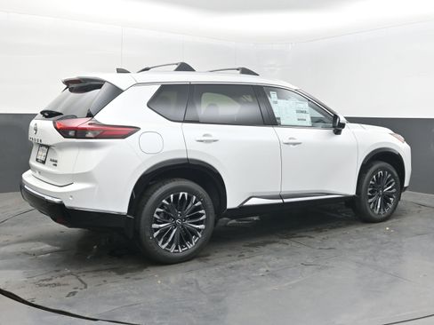 New 2026 Nissan Rogue Platinum AWD/4WD image 7
