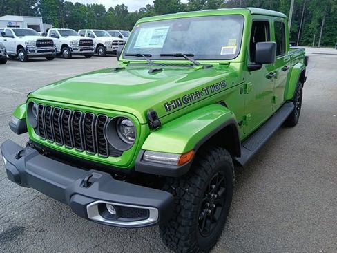 New 2025 Jeep Gladiator Sport S image 14