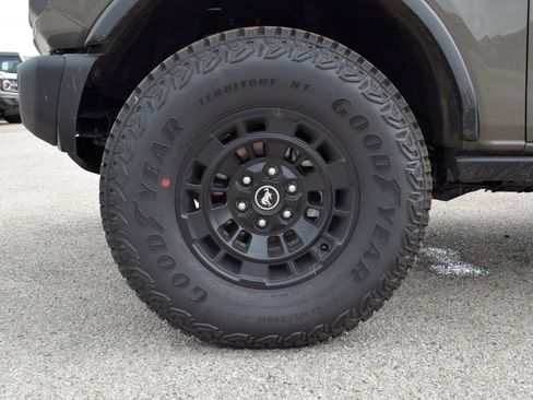 New 2026 Ford Bronco Badlands AWD/4WD image 25