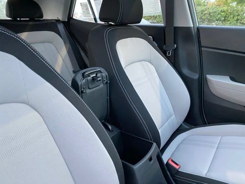 New 2026 Hyundai Venue SEL FWD image 38