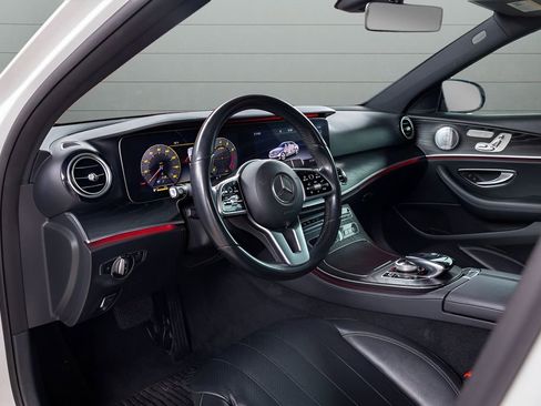 Used 2020 Mercedes-Benz E 350 Sedan image 43