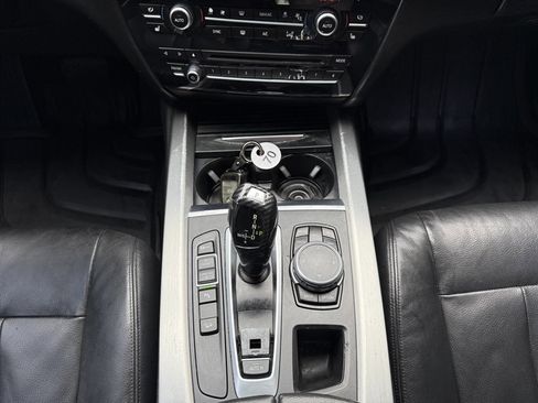 Used 2015 BMW X5 xDrive35i w/ Premium Package AWD/4WD image 28