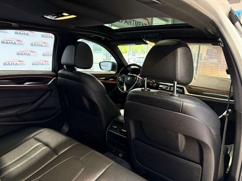 Used 2019 BMW 530i RWD image 47