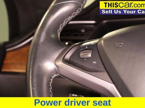 Used 2018 Tesla Model X 75D image 18