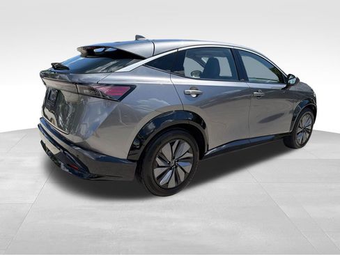 Used 2023 Nissan Ariya FWD image 7