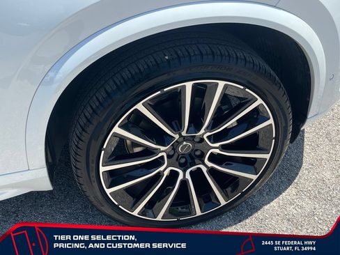 Used 2025 Volvo XC90 B6 Ultra w/ Protection Package Premier AWD/4WD image 20