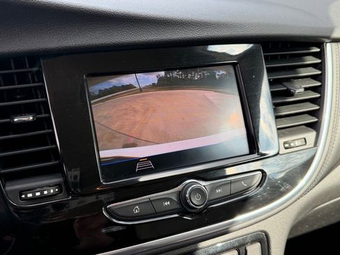 Used 2021 Buick Encore Preferred image 21