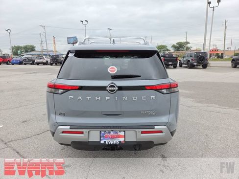 Used 2023 Nissan Pathfinder Platinum AWD/4WD image 28