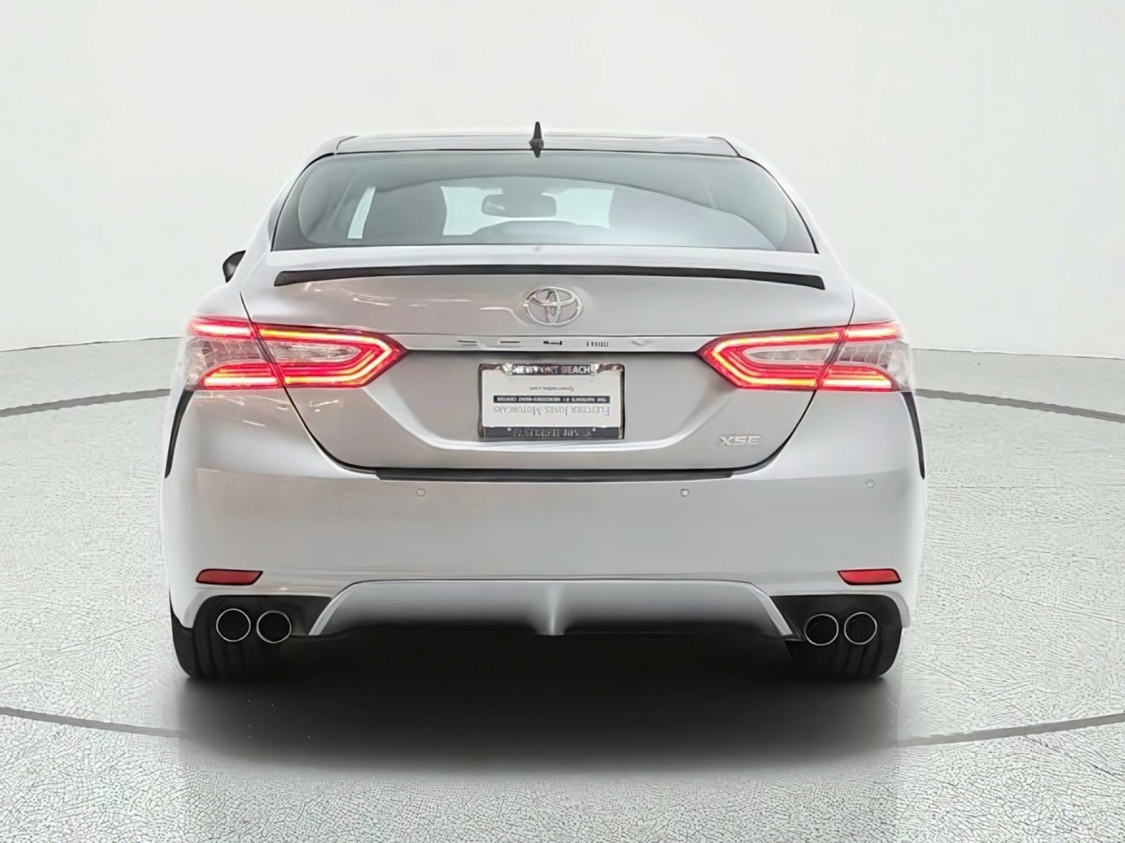 Used 2019 Toyota Camry XSE w/ Driver Assist Package FWD image 6
