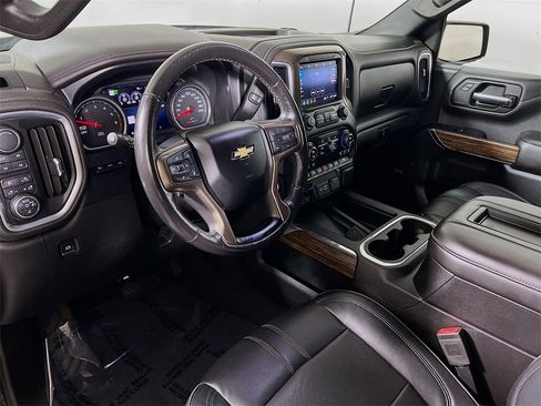 Used 2019 Chevrolet Silverado 1500 High Country image 10