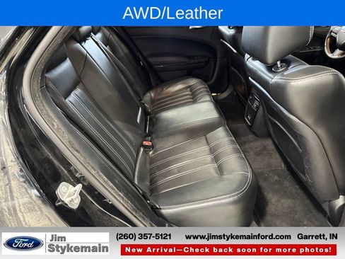 Used 2016 Chrysler 300 S AWD/4WD image 23