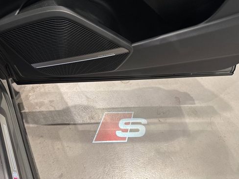 Used 2024 Audi SQ5 Prestige image 39