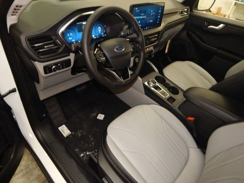 New 2026 Ford Escape Platinum w/ Premium Technology Package image 15