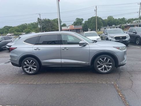 Used 2023 Acura MDX SH-AWD w/ Technology Package image 24