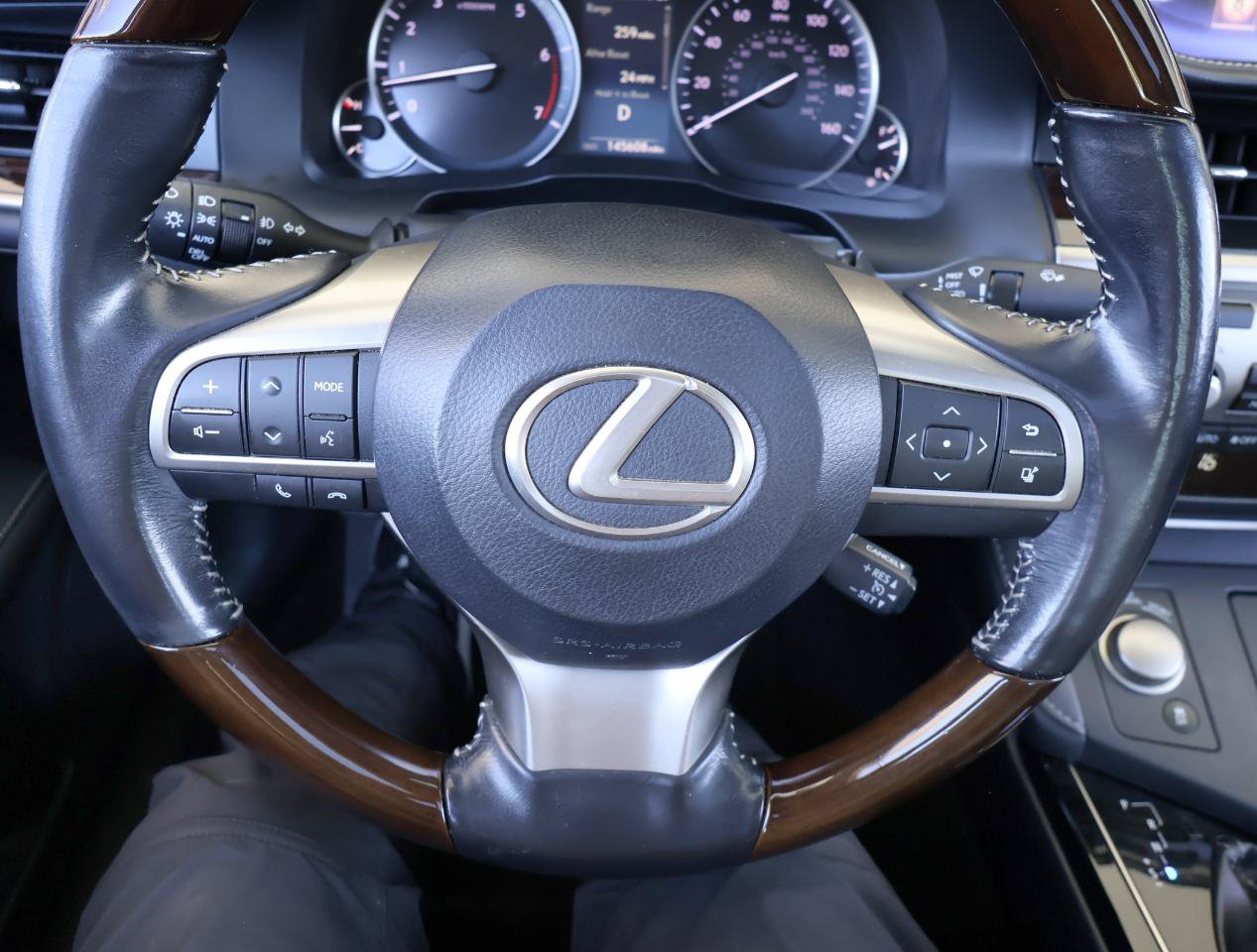 Used 2016 Lexus ES 350 w/ Premium Package w/Wood Trim FWD image 47