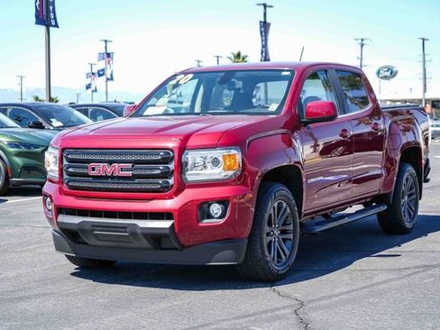 Used 2020 GMC Canyon SLE w/ Elevation Edition RWD image 3