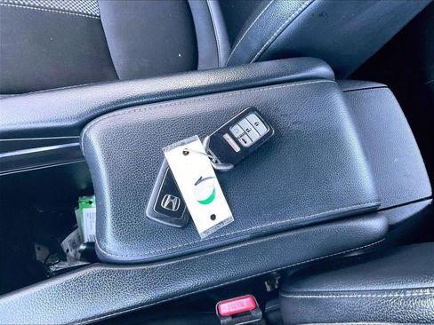 Used 2021 Honda Civic Sport image 28