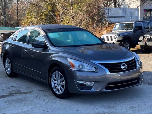 Used 2015 Nissan Altima 2.5 S w/ Power Driver Seat Package image 8