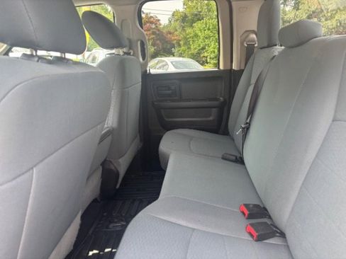 Used 2017 RAM 1500 Express w/ Express Value Package image 34